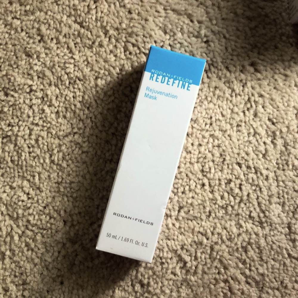 REDEFINE FACE MASK